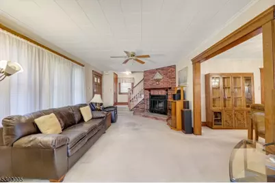 80 Garfield Place, Totowa, NJ 07512 - Photo 2