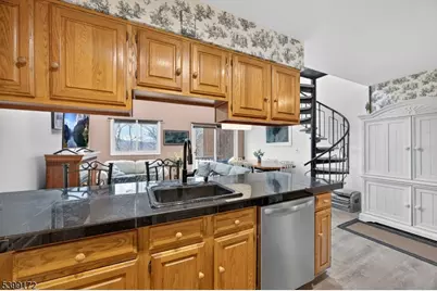 2 Sunrise Dr #6, Vernon, NJ 07462 - Photo 12