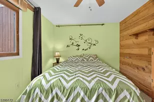 2 Sunrise Dr, Vernon, NJ 07462 - Photo 18