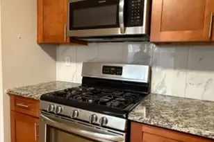 58 Canterbury Cir, Franklin Township, NJ 08873 - Photo 12