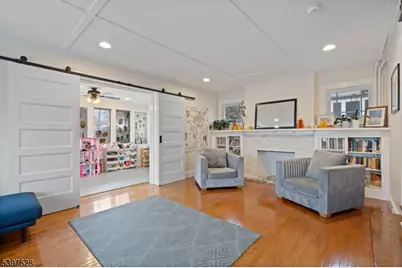 74 Kipp Ave, Hasbrouck Heights, NJ 07604 - Photo 8