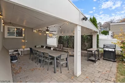 74 Kipp Ave, Hasbrouck Heights, NJ 07604 - Photo 22