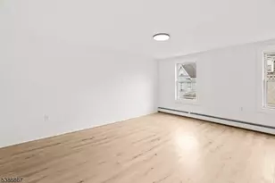 195 Chambers St, Phillipsburg, NJ 08865 - Photo 30