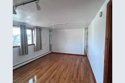 425 Amon Ter #2, Linden, NJ 07036 - Photo 8