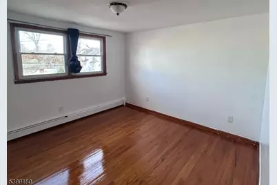 425 Amon Ter #2, Linden, NJ 07036 - Photo 6