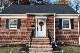 47 Dupont Pl, Irvington, NJ 07111 - Photo 1