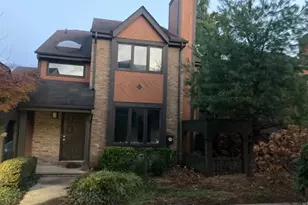102 Riverbend Dr, North Brunswick Township, NJ 08902 - Photo 1