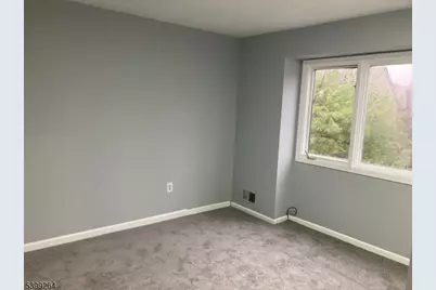 102 Riverbend Dr, North Brunswick Township, NJ 08902 - Photo 14