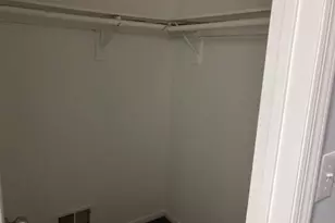 102 Riverbend Dr, North Brunswick Township, NJ 08902 - Photo 22