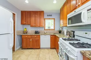 414 Rockport Rd, Mansfield Township, NJ 07865 - Photo 6