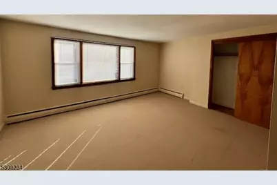 30 Garden Ave, Woodland Park, NJ 07424 - Photo 10