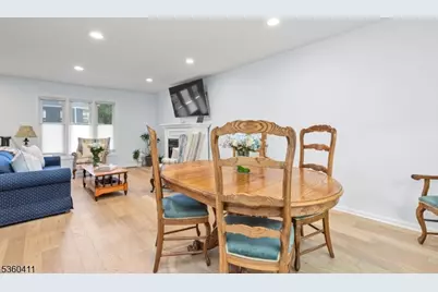 8 Maddaket, Scotch Plains Township, NJ 07076 - Photo 6