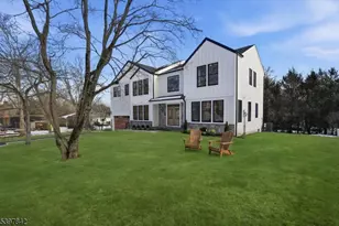 32 Felch Rd, Florham Park, NJ 07932 - Photo 2