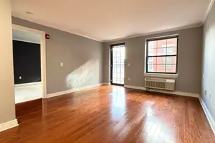 7 Prospect St, Morristown, NJ 07960 - Photo 2