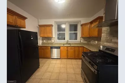 70 N Willow St, Montclair, NJ 07042 - Photo 4