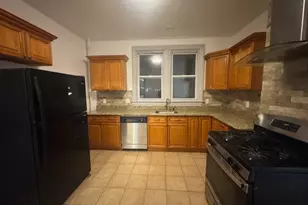 70 N Willow St, Montclair, NJ 07042 - Photo 4