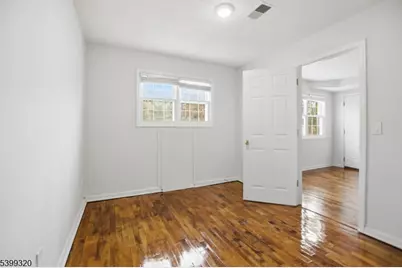 71 College Dr, Edison, NJ 08817 - Photo 6