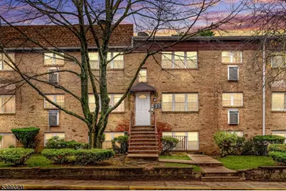 71 College Dr, Edison, NJ 08817 - Photo 14