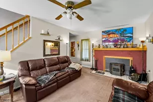 622 Berkshire Valley Rd, Jefferson Township, NJ 07885 - Photo 10