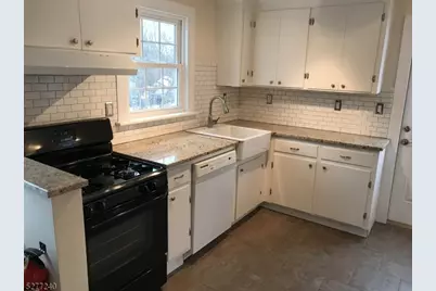 161 W Cliff St, Somerville, NJ 08876 - Photo 8