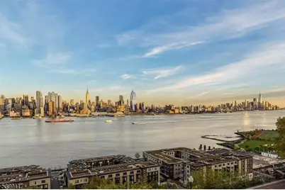 1 Hamilton Ave, Weehawken, NJ 07086 - Photo 2