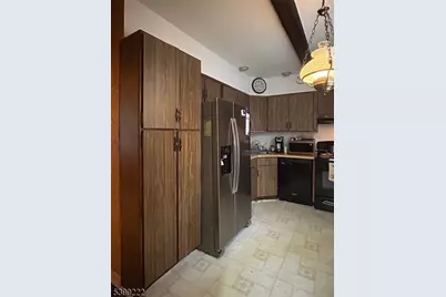 56 Dawson Ave, Clifton, NJ 07012 - Photo 2