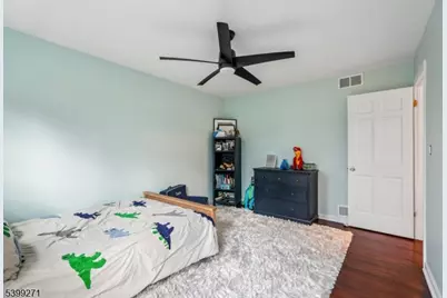 215 Readington Rd, Branchburg Township, NJ 08876 - Photo 18