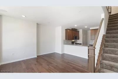 93 Robeson St, Somerville, NJ 08876 - Photo 4