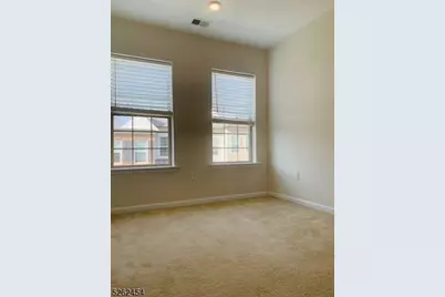 17 Braeburn Ct, Livingston Twp., NJ 07039 - Photo 18