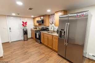 284 Summer St, Passaic, NJ 07055 - Photo 12