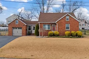 918 Fable Ave, Manville, NJ 08835 - Photo 1