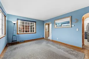 918 Fable Ave, Manville, NJ 08835 - Photo 2