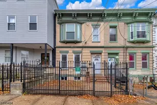 106 Peabody Pl, Newark, NJ 07104 - Photo 2