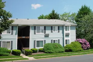 54 Norwich Pl, Franklin Township, NJ 08873 - Photo 1