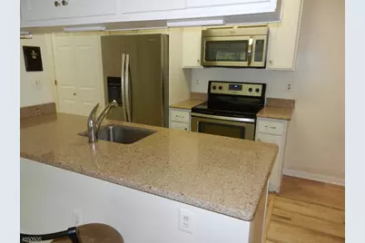 54 Norwich Pl, Franklin Township, NJ 08873 - Photo 14