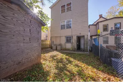 1073 Bond St, Elizabeth, NJ 07201 - Photo 30