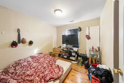 1073 Bond St, Elizabeth, NJ 07201 - Photo 22