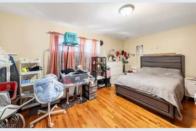 1073 Bond St, Elizabeth, NJ 07201 - Photo 20