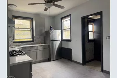 211 W Saint Georges Ave, Linden, NJ 07036 - Photo 4