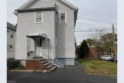 211 W Saint Georges Ave, Linden, NJ 07036 - Photo 2
