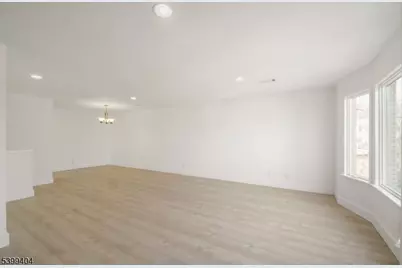 12 E 18th St, Bayonne, NJ 07002 - Photo 6