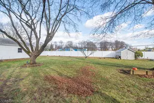 1 Mekeel Dr, Roxbury Township, NJ 07876 - Photo 18