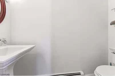 8 Periwinkle Pl, Woodbridge Township, NJ 07067 - Photo 20