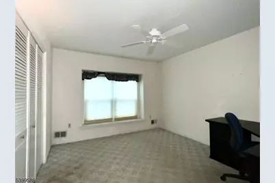 123 Winchester Way, Franklin Township, NJ 08873 - Photo 12