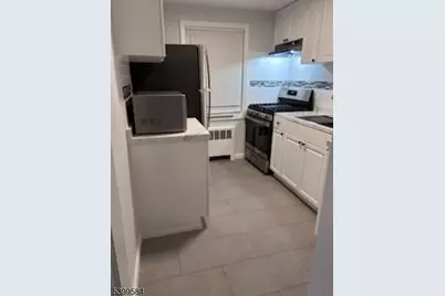 13 Carolyn Terrace #A, Roselle, NJ 07203 - Photo 18