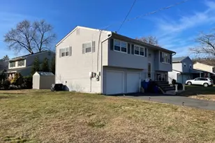 57 Greenbrook Rd, Middlesex, NJ 08846 - Photo 12