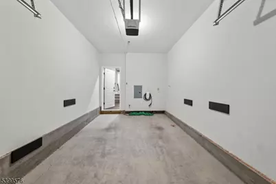 4 Sadie Cir #4204, Union Township, NJ 07083 - Photo 32