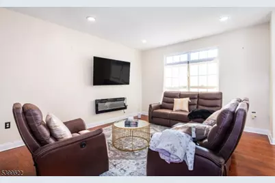 484 Hancock St, Rahway, NJ 07065 - Photo 6