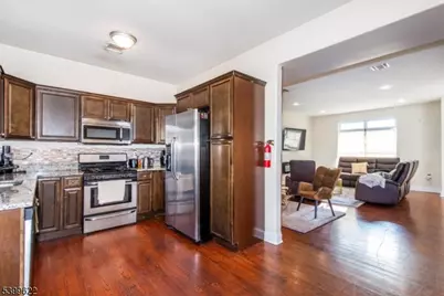 484 Hancock St, Rahway, NJ 07065 - Photo 14