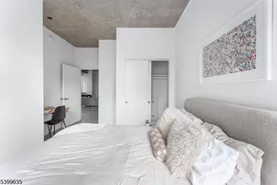 10 Commerce Ct #2D, Newark, NJ 07102 - Photo 12